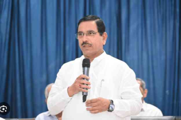 India Leads in Green Hydrogen Sector: Union Minister Pralhad Joshi