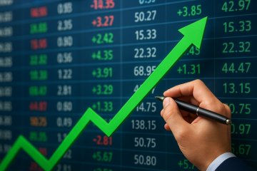 Over 100 smallcap stocks rose up to 45% as major indices secured third weekly gain