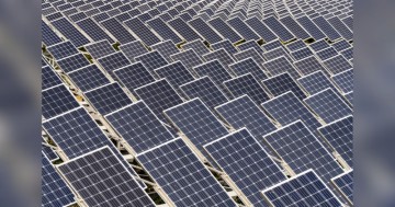 India strives to enhance rooftop solar adoption, facing challenges from hesitant lenders and utilities.