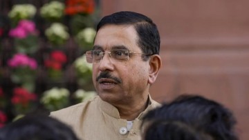 Union Minister Pralhad Joshi announces examination of US Supreme Court tariff ruling by government.