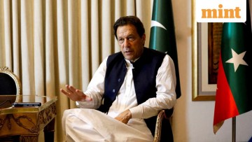 Revisiting Imran Khan's Triumph: Can Cricket Inspire Positive Change in Pakistan's Governance?