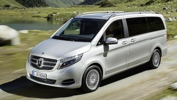 Mercedes-Benz innovatively embraces ‘rolling boardrooms’ in India's luxury MPV market insights.