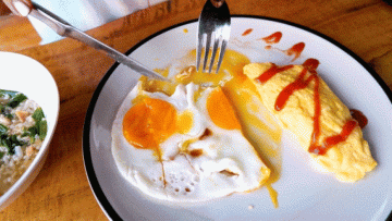 Southern Chef Highlights Breakfast Divide with Grits, Sparking Interest Among Maine Diners