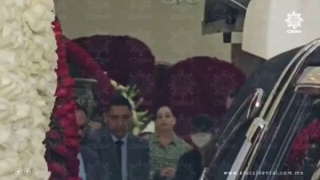 Mexican drug lord El Mencho buried in a golden coffin, symbolizing his notorious legacy.