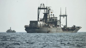 US calls on Sri Lanka to suspend repatriation of Iranian crew and survivors from shipwreck.