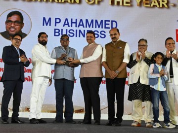 Malabar Group Chairman Is Recognized as Maharashtrian of the Year by Maharashtra's Chief Minister.