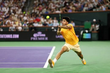 Watch the thrilling Indian Wells Open semifinals featuring Alcaraz, Medvedev, Zverev, and Sinner.