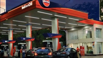 Fuel retailers are implementing advance payment strategies amid rising global fuel prices.