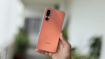 Samsung successfully introduces the Galaxy M17e 5G smartphone to the Indian market today.