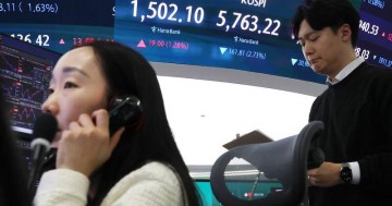 Asian stocks skid as oil tops $US113 a barrel