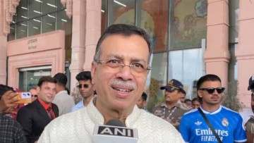 IPL 2026: LSG owner Goenka, captain Pant seek blessings in Ayodhya