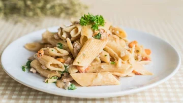 Alfredo Gets A Healthy Twist: Step-by-step Recipe To Make No Maida White Sauce Pasta At Home