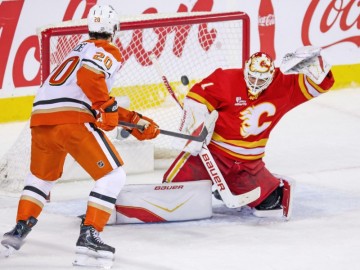 Costly penalty in overtime sinks Flames against Ducks
