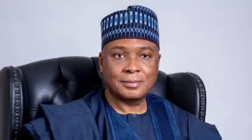 Saraki Discusses Tinubu's Alleged 'Betrayal' and Lack of Influence in Buhari's Administration