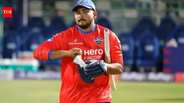 Irrfan Pathan expresses support for Prithvi Shaw as the opener for Delhi Capitals.