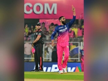 Jadeja Surpasses Malinga to Become 9th Highest Wicket Taker in IPL