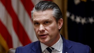 Questions Arise Over Pete Hegseth's Agent Allegedly Attempting to Acquire Defense Funds Before Iran Attack.