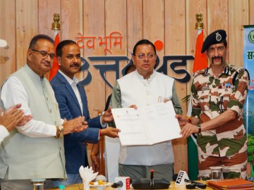 Uttarakhand Chief Minister and ITBP Formalize Agreement to Source Local Produce for Vibrant Village Initiative.