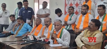 Union Minister Claims 2,809 Karnataka Farmers Died in Three Years, Accuses Congress Government of Deception.
