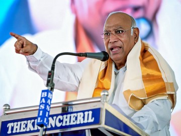 Deliberately misinterpreted... I express my sincere regret: Mallikarjun Kharge expresses regret over Gujarat remarks