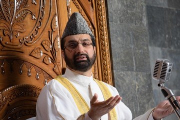 Mirwaiz Welcomes Iran-US Ceasefire Announcement