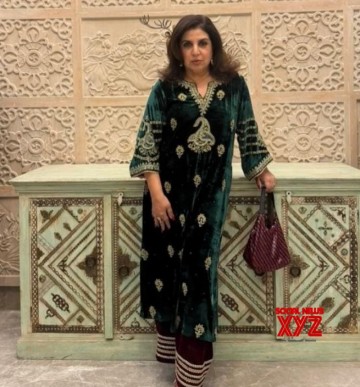 Farah Khan fangirls over Tom Cruise, says I dig you in comment section