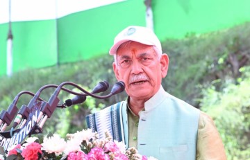 LG Sinha Leads Anti-Drug Campaign In Ramban, Calls For United Societal Action