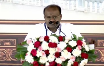 Kumaraswamy hails Balagangadharanatha Swamiji's legacy, praises PM Modi at Adichunchanagiri event