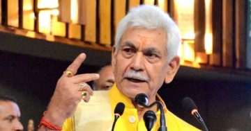 LG Sinha attends IFFCO's Women Farmers Conference at Srinagar