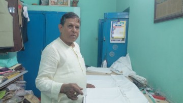 From Biju Patnaik To Mohan Majhi, Bhubaneswar's Giridhari Barik Has Measured And Tailored Odisa