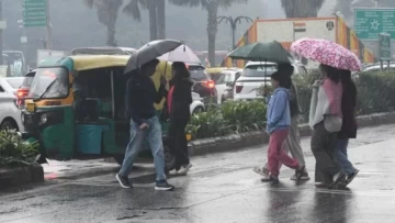 Delhi Weather Update: Rain, Dust Storms Expected Tomorrow In Slight Relief From Heat Wave Conditions Across NCR