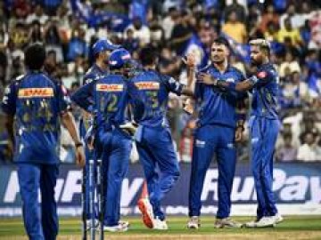 Need to win every game: Gavaskar warns MI ahead of SRH clash