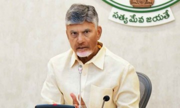 CM sets Dec 2027 target for 10 lakh new homes