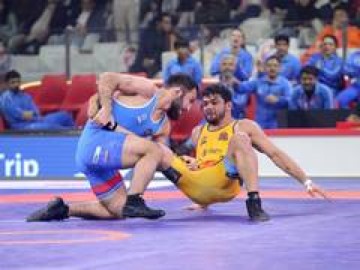PWL stars shine at Senior Open Ranking wrestling tournament in Gonda