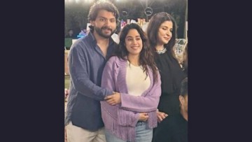 Janhvi Kapoor's Boyfriend Shikhar Pahariya Calls Her Lady Don in Reel Life and Real Life