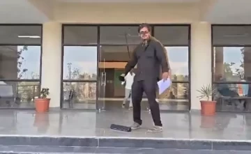Man in cockroach costume protests Yamuna pollution outside Mathura civic office