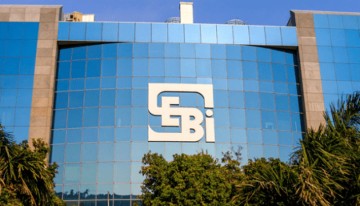 SEBI probes 7-member family for Rs 20 crore gains from social‑media stock manipulation