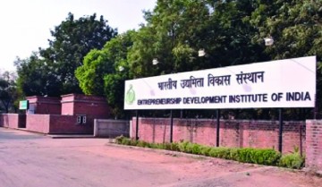 EDII Ahmedabad Holds 25th Convocation, Awards Diplomas to 98 Students