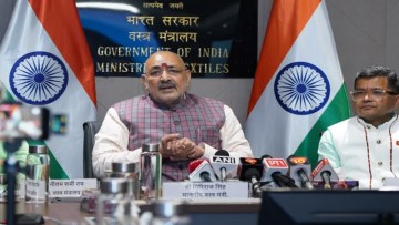 India's Textile Industry Nears $190 Billion, Eyes $350 Billion Target by 2030