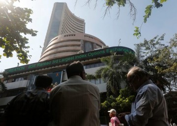 Stock markets end higher on softening oil prices, supportive global cues