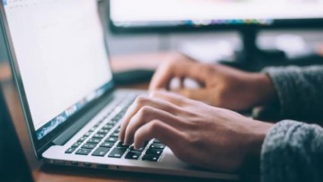 How are you guys getting 8.5+ CGPAs?: Viral post questions skills of fresh tech graduates