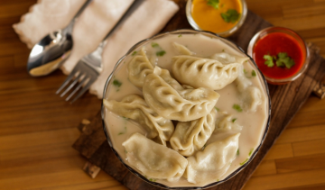Lazy momos trend takes over social media with no-dough cooking hack