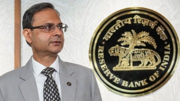 RBI not preparing for interest rate hikes yet, Governor Malhotra clarifies