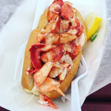 This Waterfront Classic Has Been Named Best Seafood Restaurant in Massachusetts