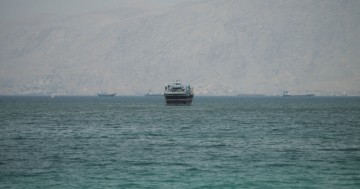 UN agency says it pauses Hormuz ship evacuation initiative after vessel attacked