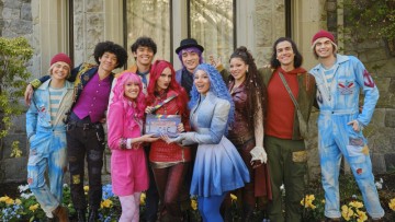 Descendants: Wicked Wonderland trailer features new villain