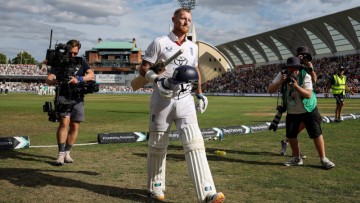 Ben Stokes shocks cricket world by announcing international retirement during Test