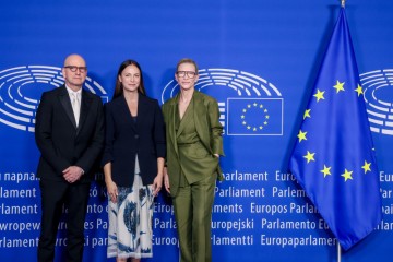 Cate Blanchett, Steven Soderbergh Discuss Human Consent Registry's Role in Identity Protection