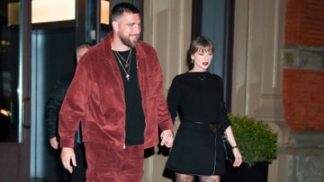 Taylor Swift's first wedding photos go viral, fans aren't convinced