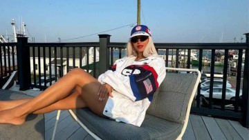Beyonce's Teeny Tiny Shorts Leave Little to the Imagination at Jay-Z's Show